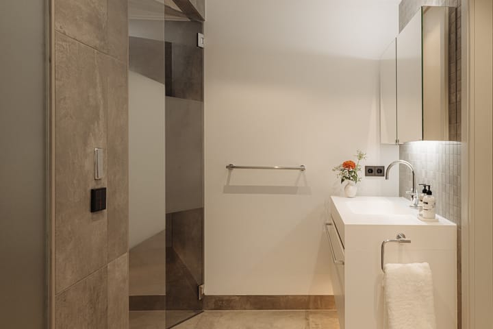 Foto 25 van Banstraat 27-A