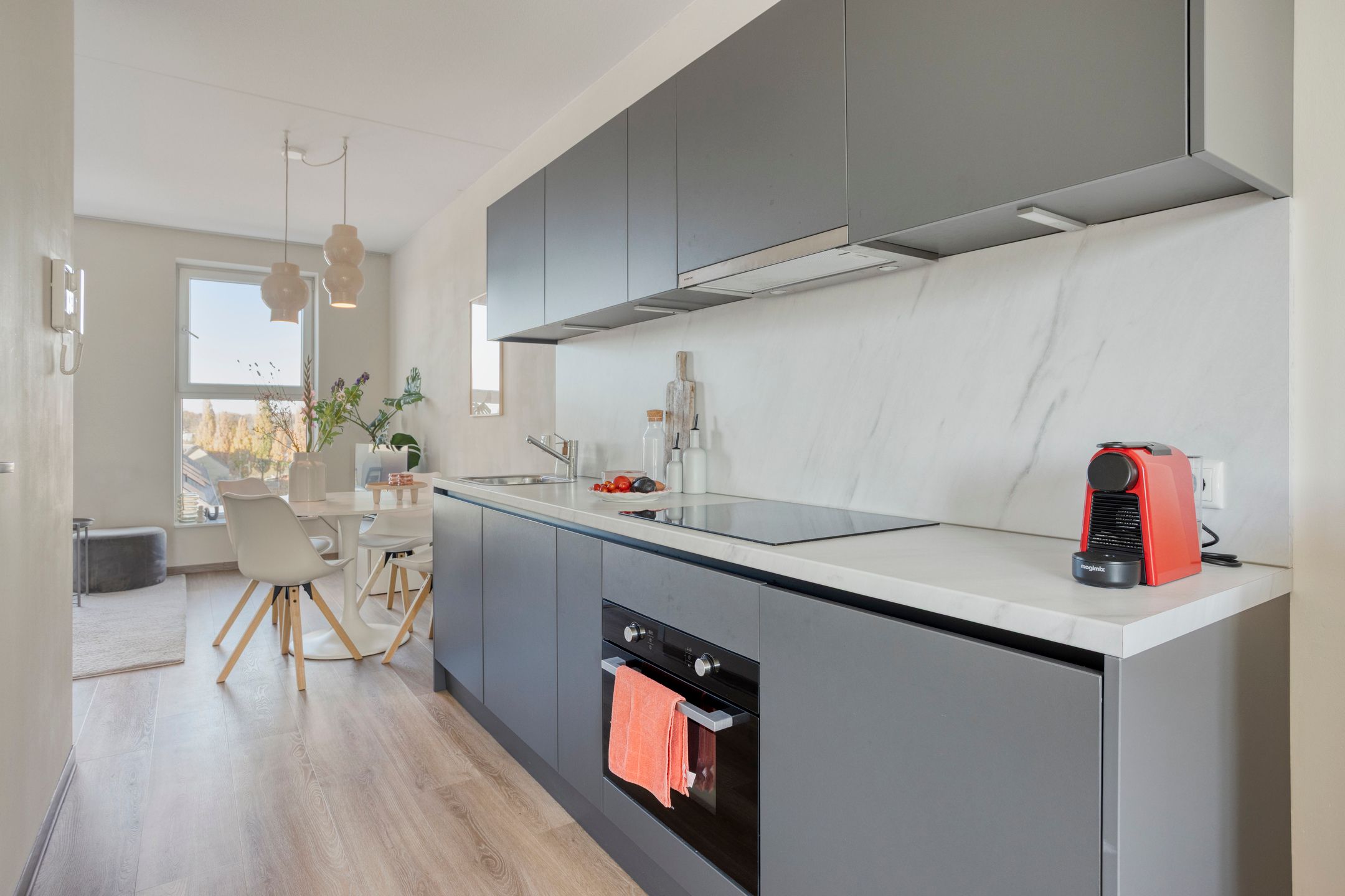 Photo 6 of Lekstraat 177