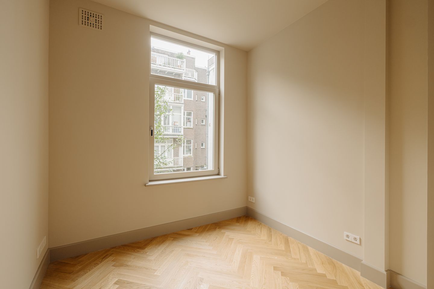 Foto 14 van Koninginneweg 271-1