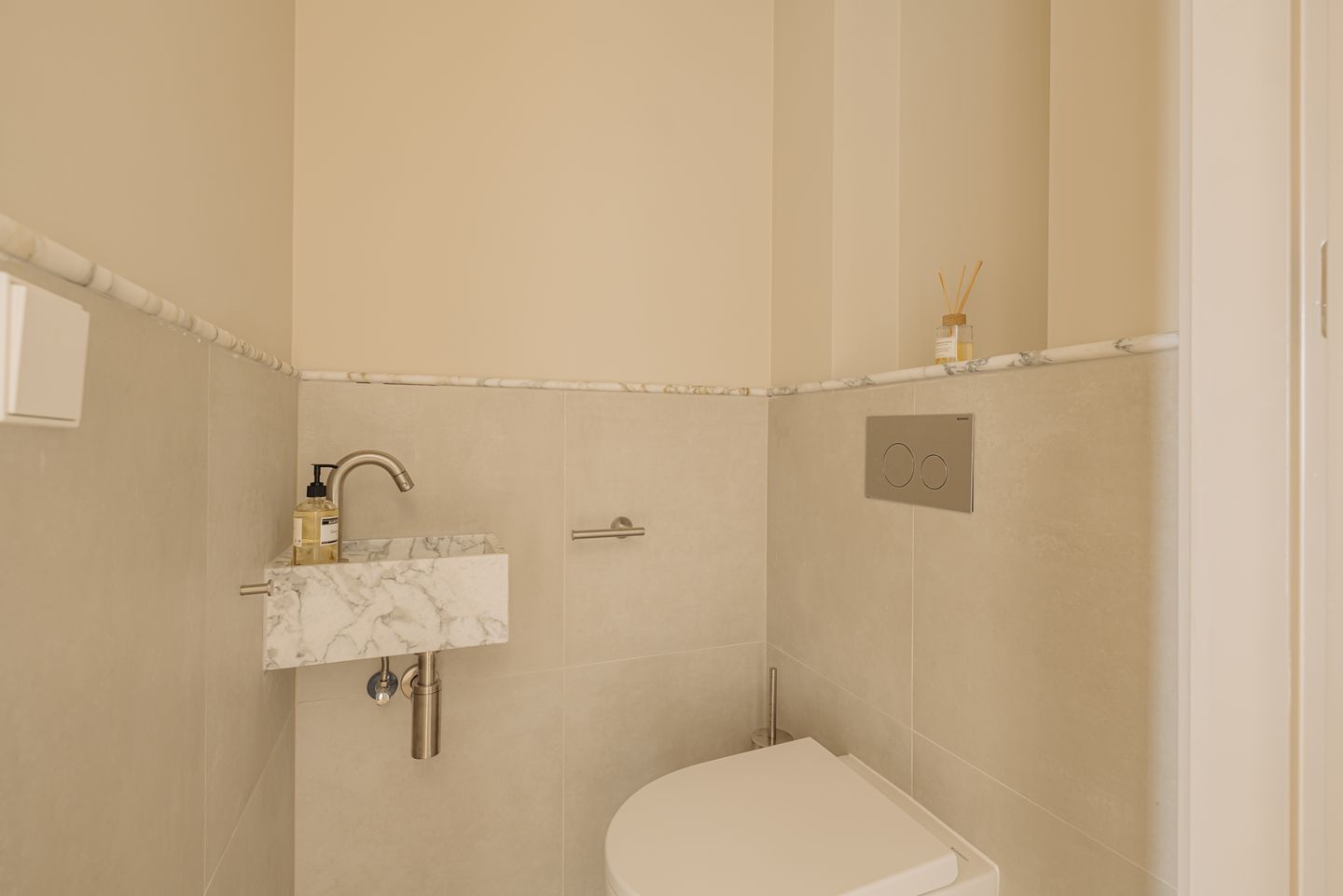 Foto 20 van Koninginneweg 271-1