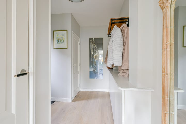 Photo 16 of Julianalaan 19