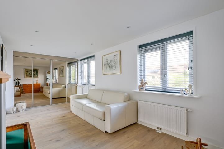 Photo 21 of Julianalaan 19