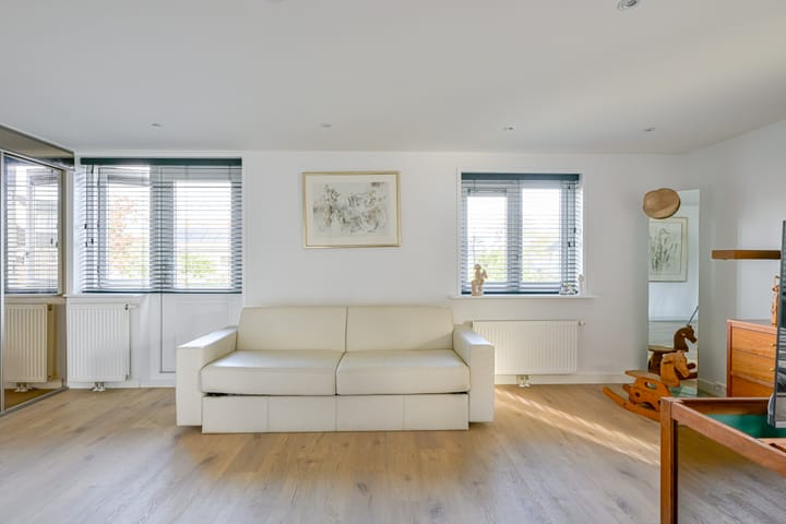 Photo 22 of Julianalaan 19