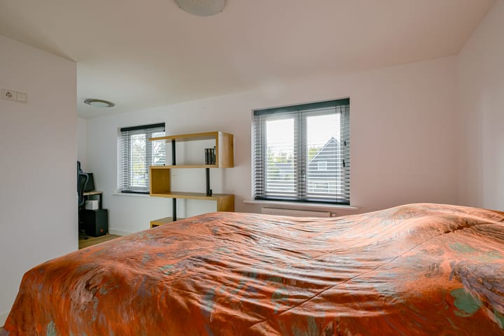 Photo 24 of Julianalaan 19