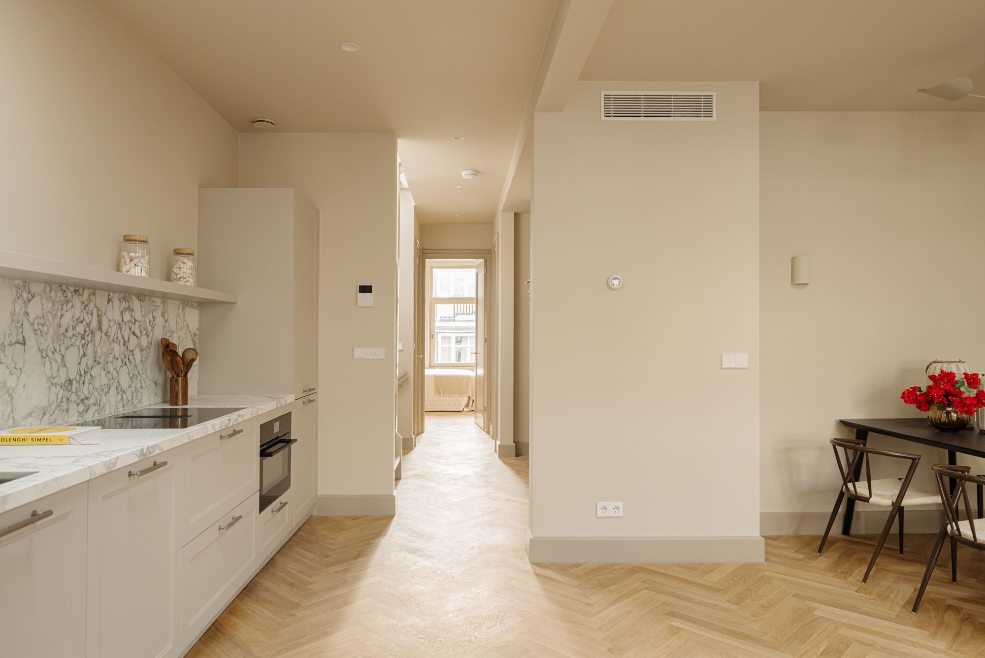 Photo 12 of Koninginneweg 271-3