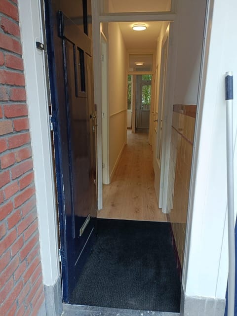 Foto 12 van Moerkerkestraat 13-B