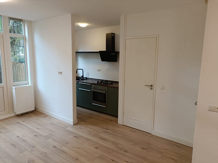 Foto 27 van Moerkerkestraat 13-B