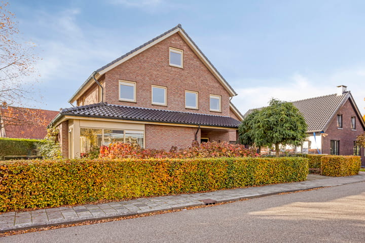 Photo 3 of Gelrestraat 13