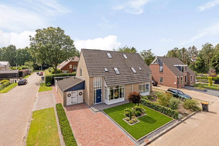 Photo 5 of Schoolstraat 5