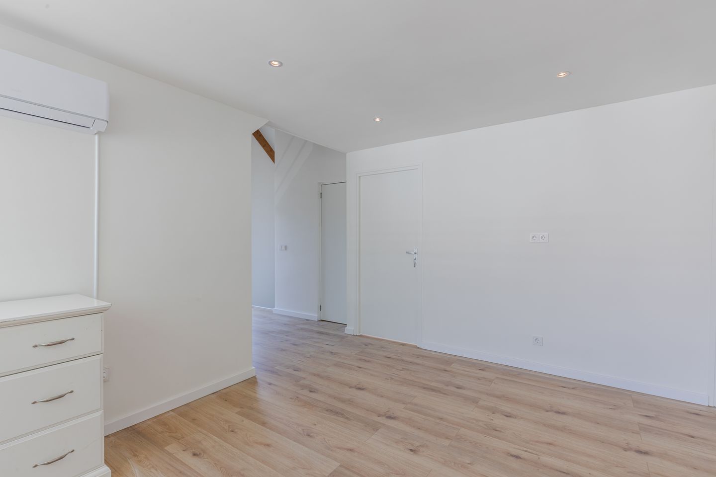 Foto 4 van Molenstraat 4-A3