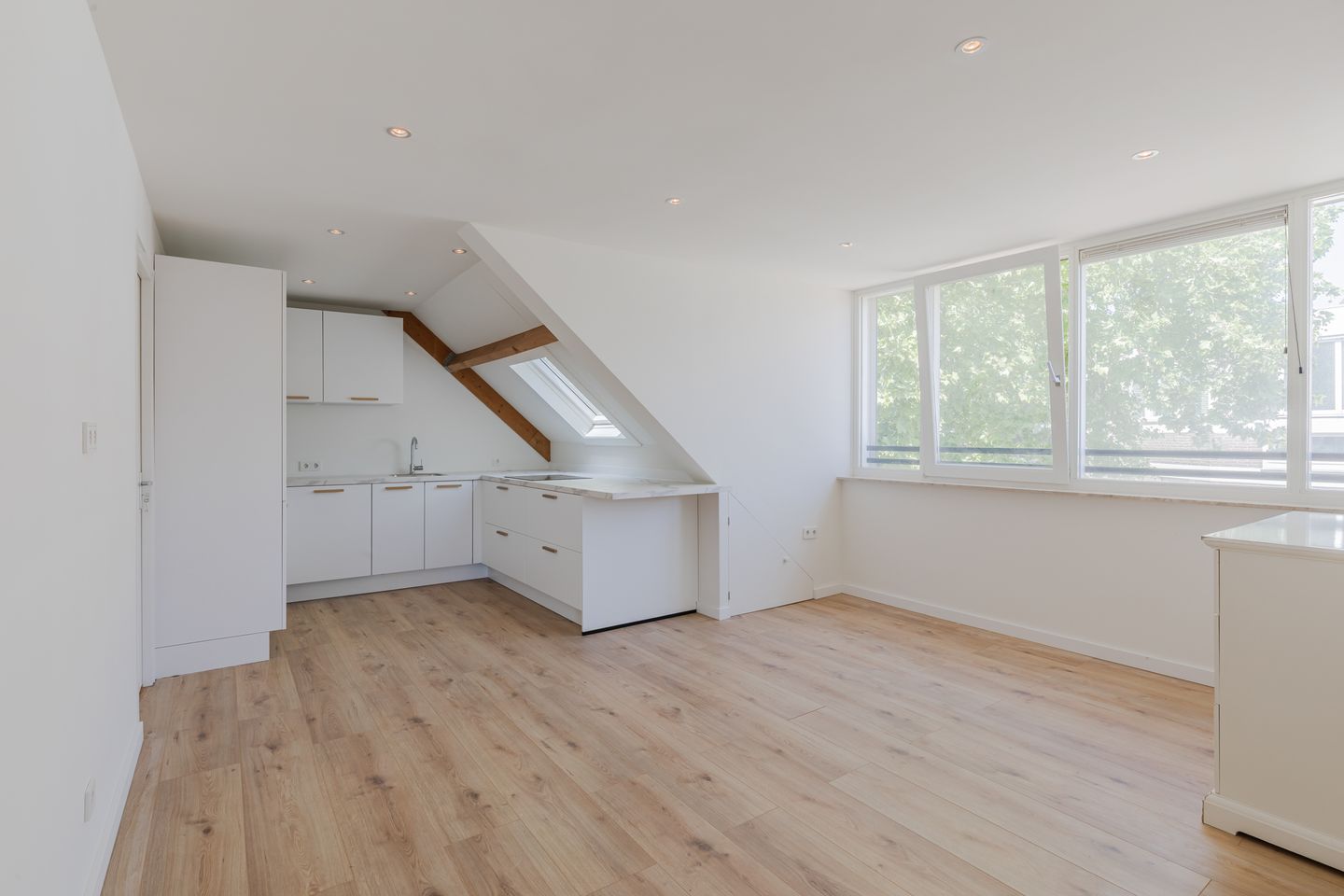 Foto 10 van Molenstraat 4-A3