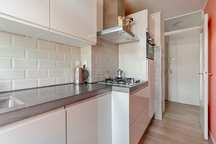 Photo 17 of Lex Althoffstraat 1-2