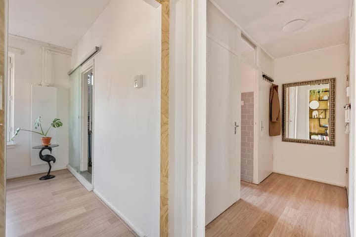 Photo 27 of Lex Althoffstraat 1-2