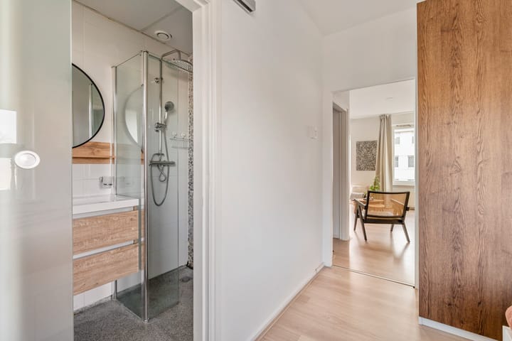 Photo 21 of Lex Althoffstraat 1-2