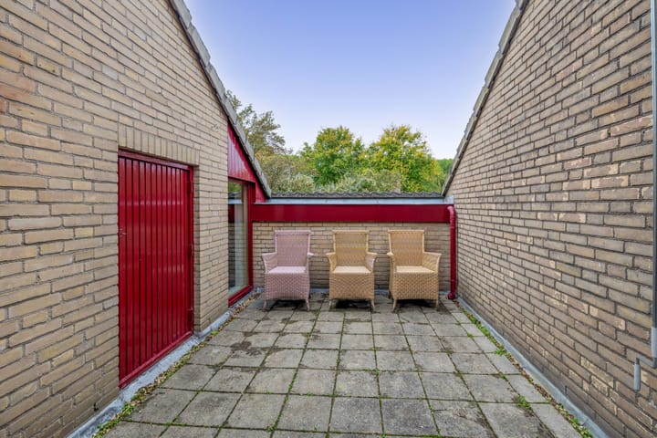 Photo 37 of Buitenpostlaan 9