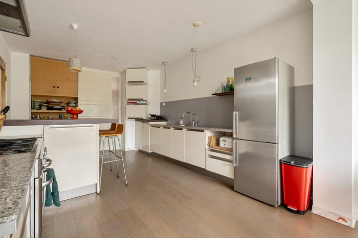 Photo 10 of Max Planckstraat 8-H