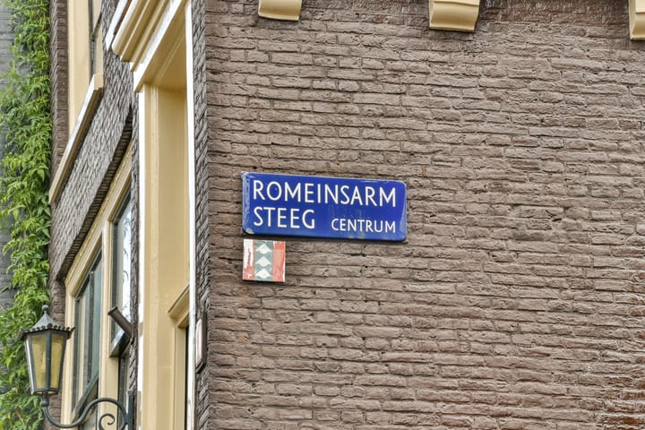 Foto 35 van Romeinsarmsteeg 8-H