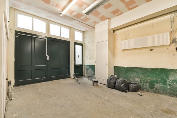 Foto 41 van Romeinsarmsteeg 8-H