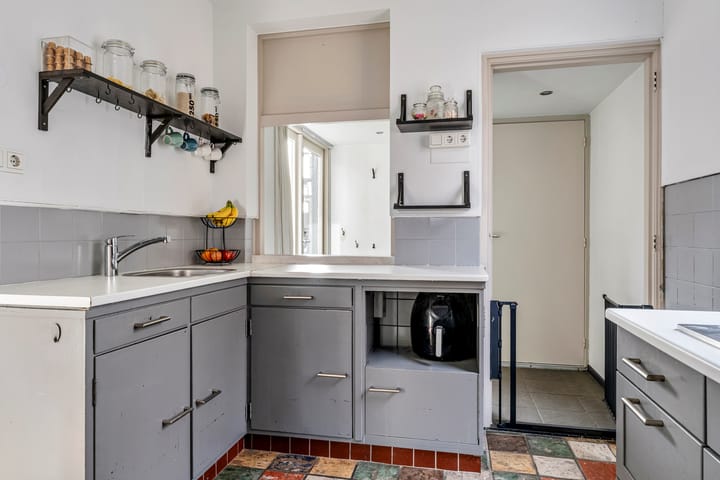 Photo 10 of Kreitenmolenstraat 194