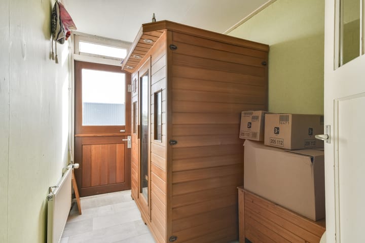 Foto 19 van Heemskerkerweg 97