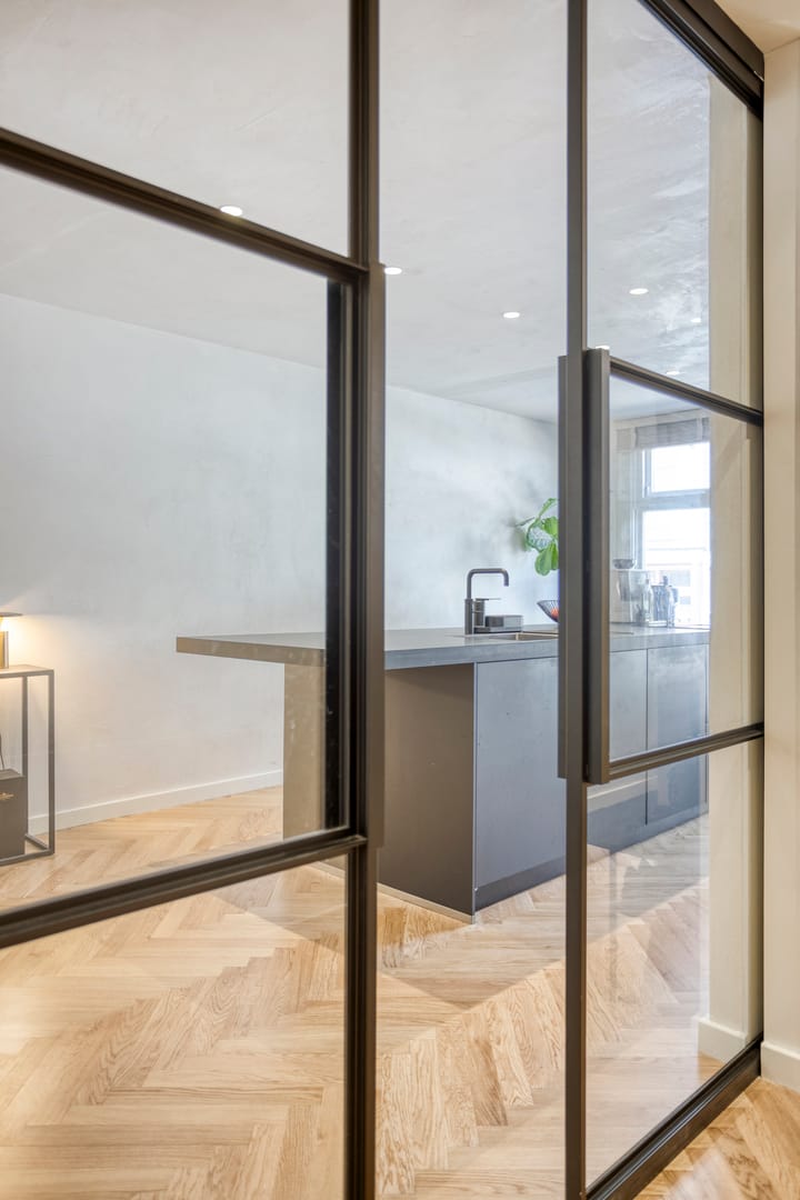 Photo 4 of Jacob van Lennepstraat 69-H