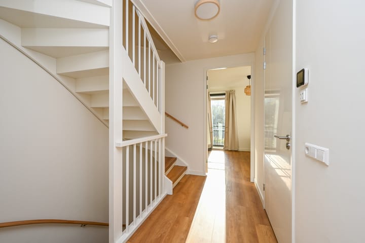 Foto 31 van Thomas Mannsingel 2