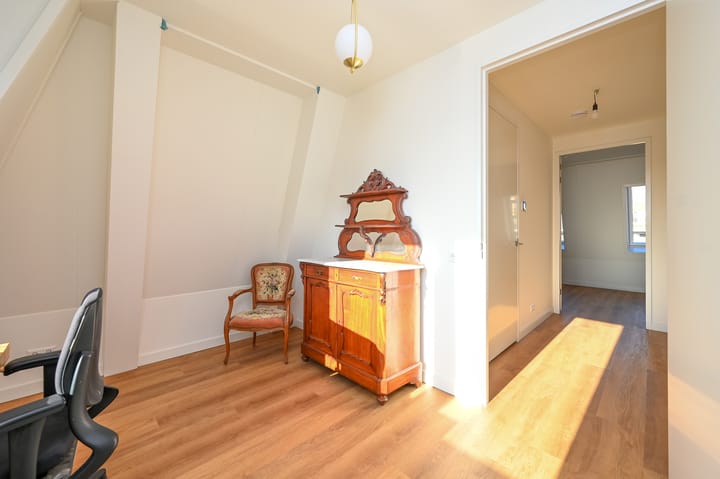 Foto 44 van Thomas Mannsingel 2