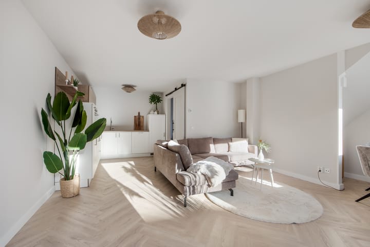 Foto 2 van Lage Rijndijk 65