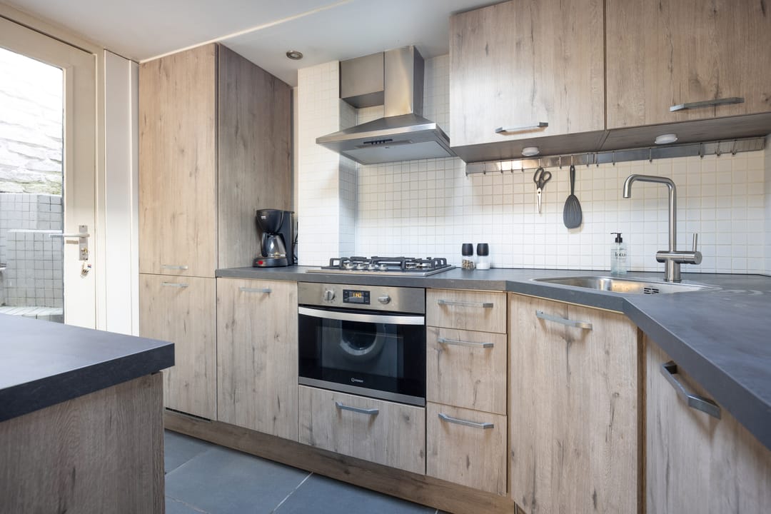 Foto 13 van Van der Mondestraat 6