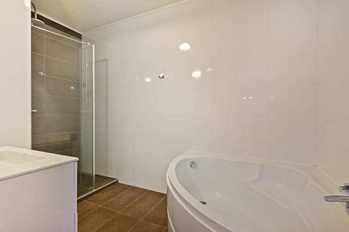 Foto 20 van Julius Pergerstraat 148