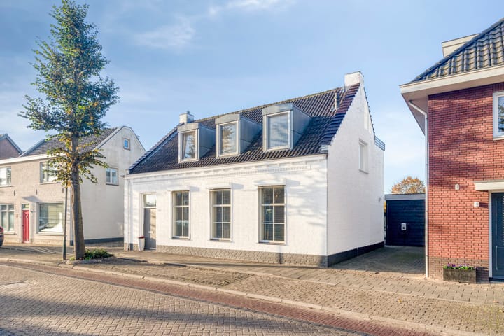 Foto 1 van Stationstraat 18