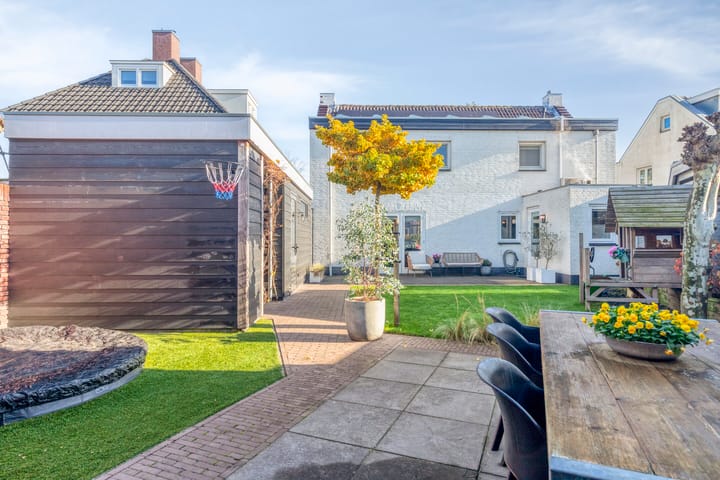 Foto 39 van Stationstraat 18