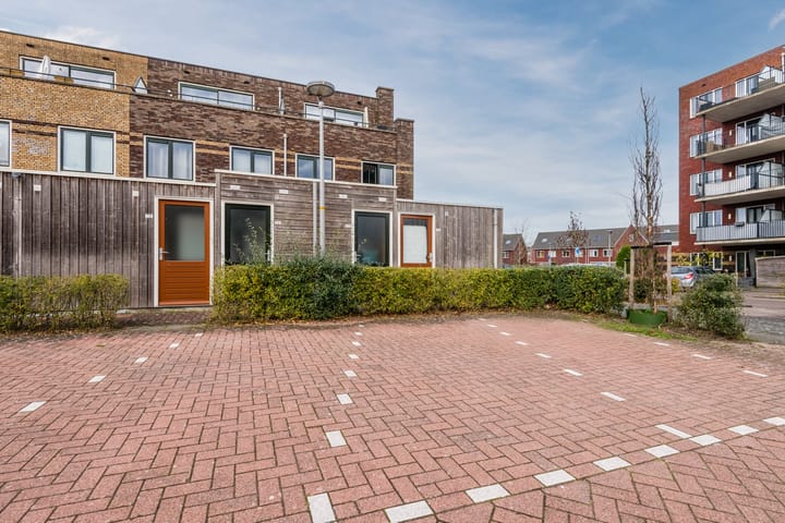 Photo 40 of Anubisstraat 114