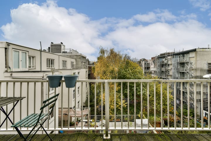 Photo 7 of Kinkerstraat 71-E