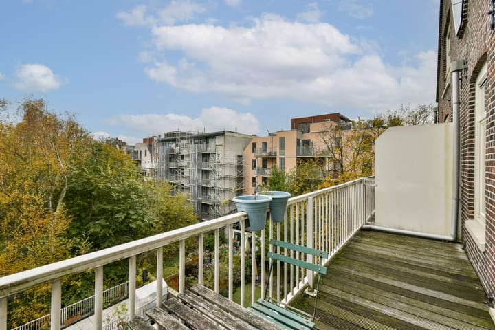 Photo 8 of Kinkerstraat 71-E