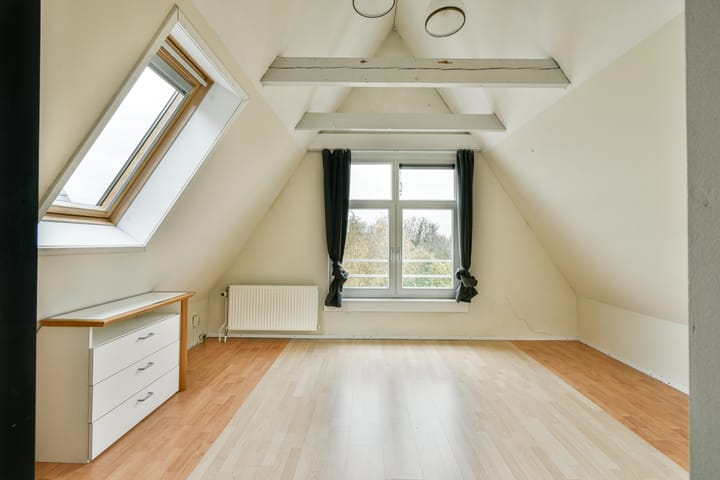 Photo 12 of Kinkerstraat 71-E