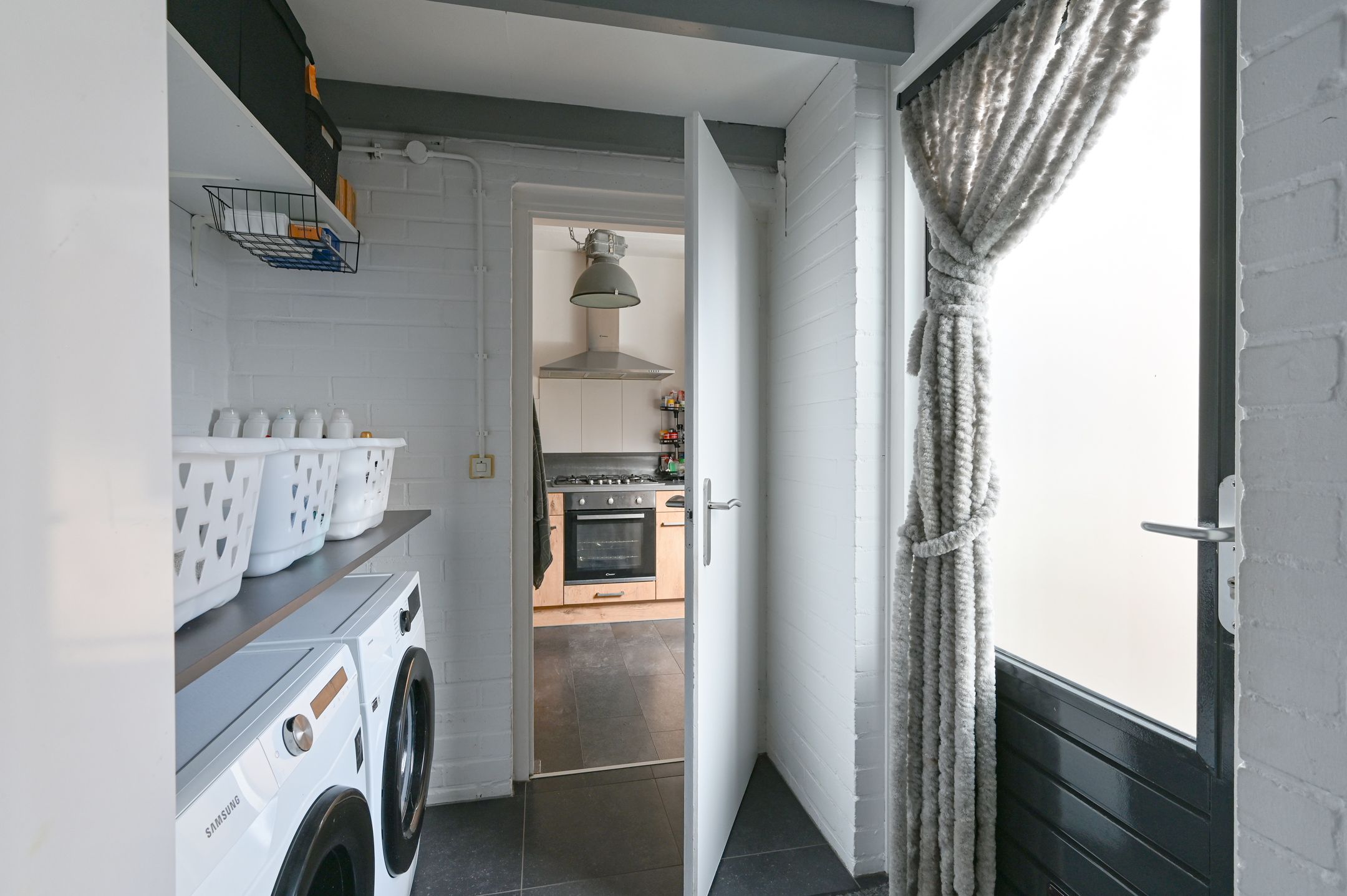 Foto 24 van Schuttevaer 57