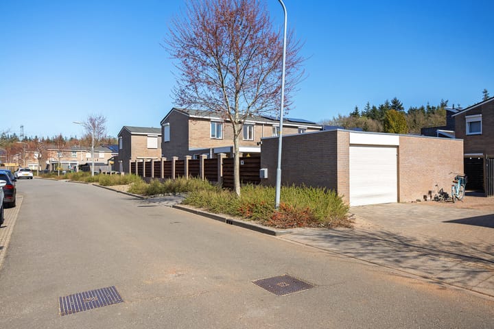 Photo 5 of R. Schuilingstraat 34