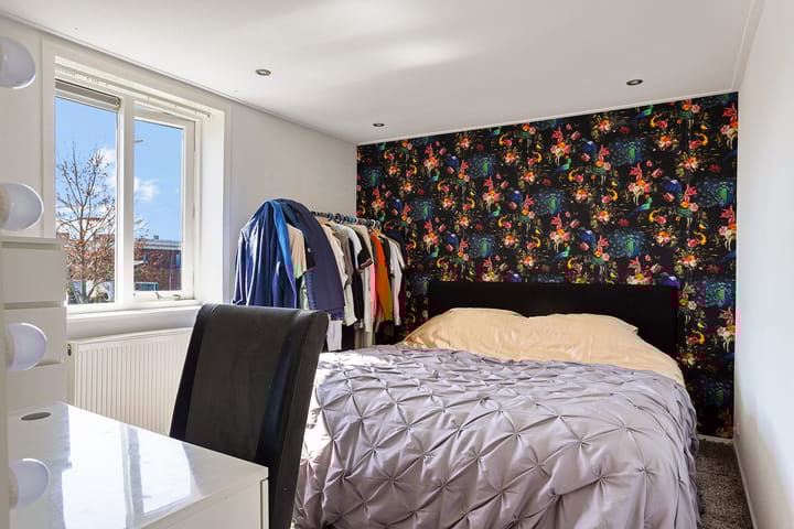 Photo 21 of R. Schuilingstraat 34