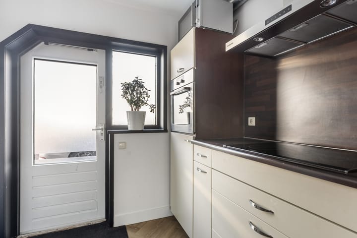 Foto 25 van Leidsestraatweg 115