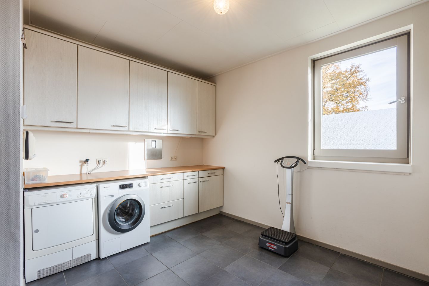 Foto 19 van Schoonveldeweg 10