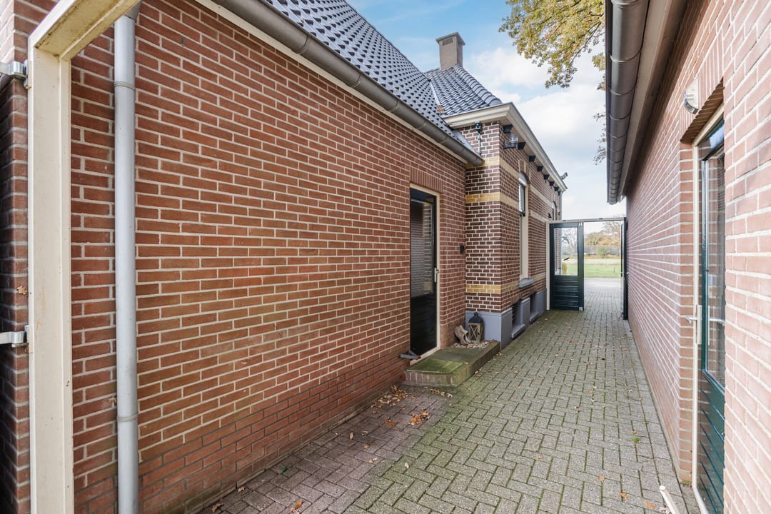 Foto 52 van Schoonveldeweg 10