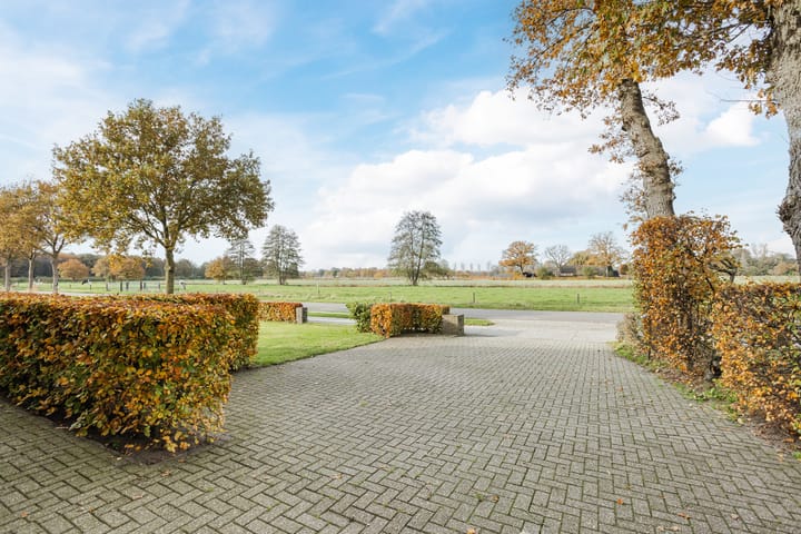 Photo 54 of Schoonveldeweg 10