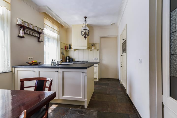 Foto 7 van Prins Hendrikstraat 36-A