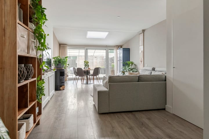 Foto 8 van Van Utenhoveweg 26