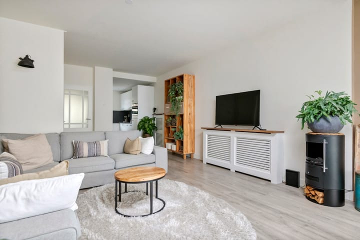 Foto 16 van Van Utenhoveweg 26