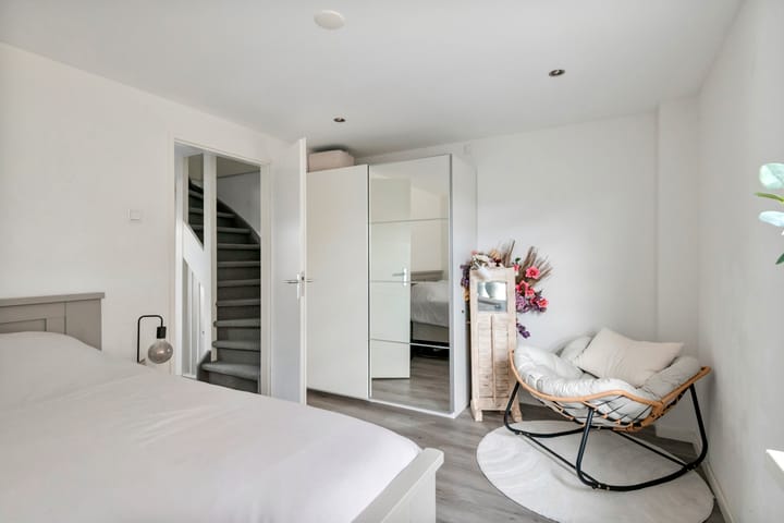 Foto 21 van Van Utenhoveweg 26