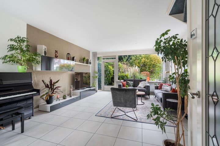 Foto 10 van Drechterland 38