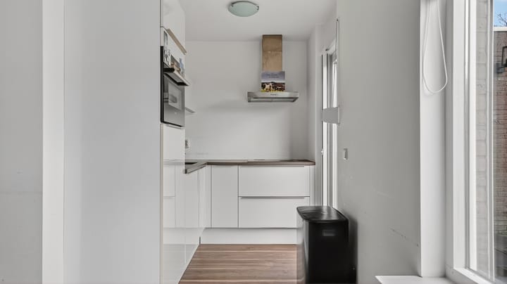 Photo 11 of De Jachtvalk 64