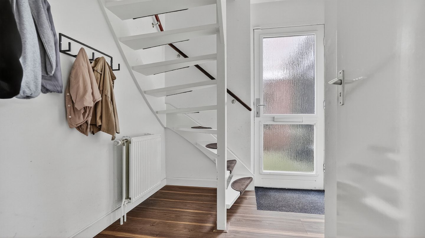 Foto 14 van De Jachtvalk 64